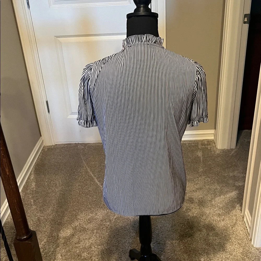 T Tahari Black and White Striped Button Down Shirt - Picture 7 of 10